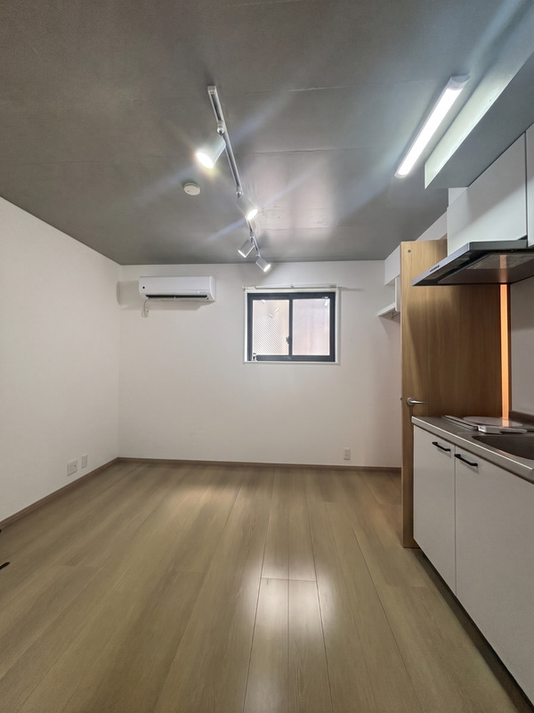 ラターシュ町屋